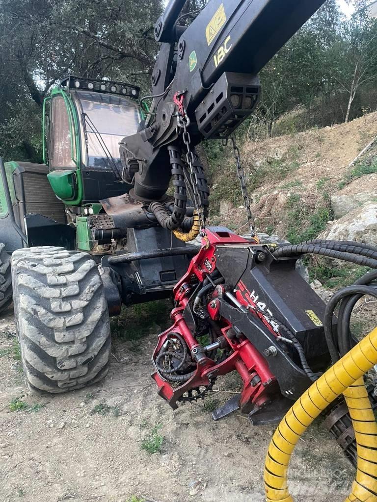 John Deere 1270 G Harvesters