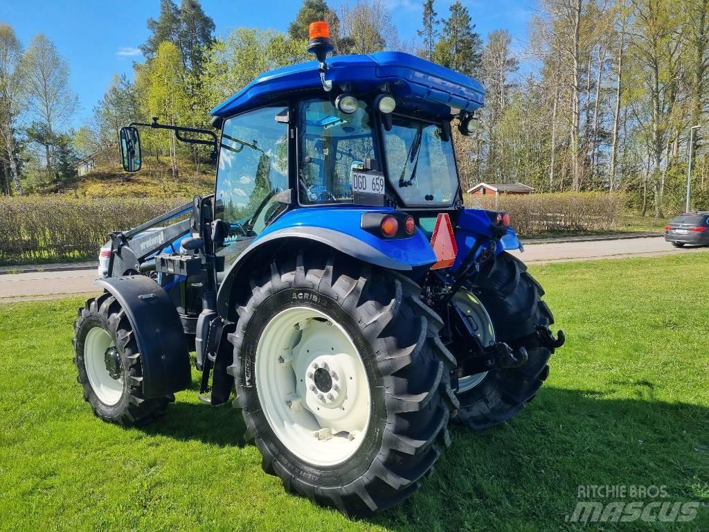 New Holland TD 5.85 Tractors