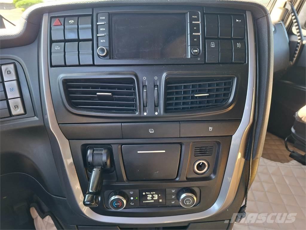 Iveco STRALIS 500 Conventional Trucks / Tractor Trucks