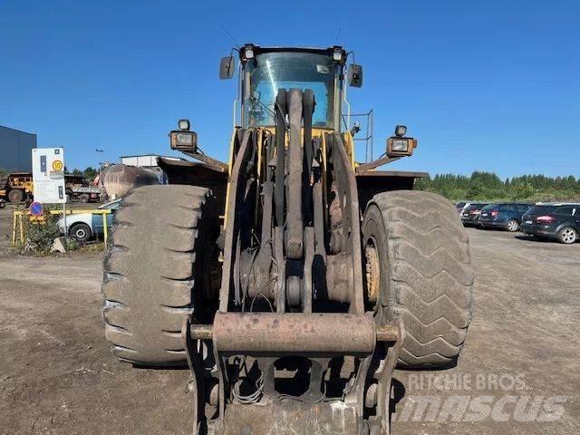 Volvo L220D Wheel Loaders