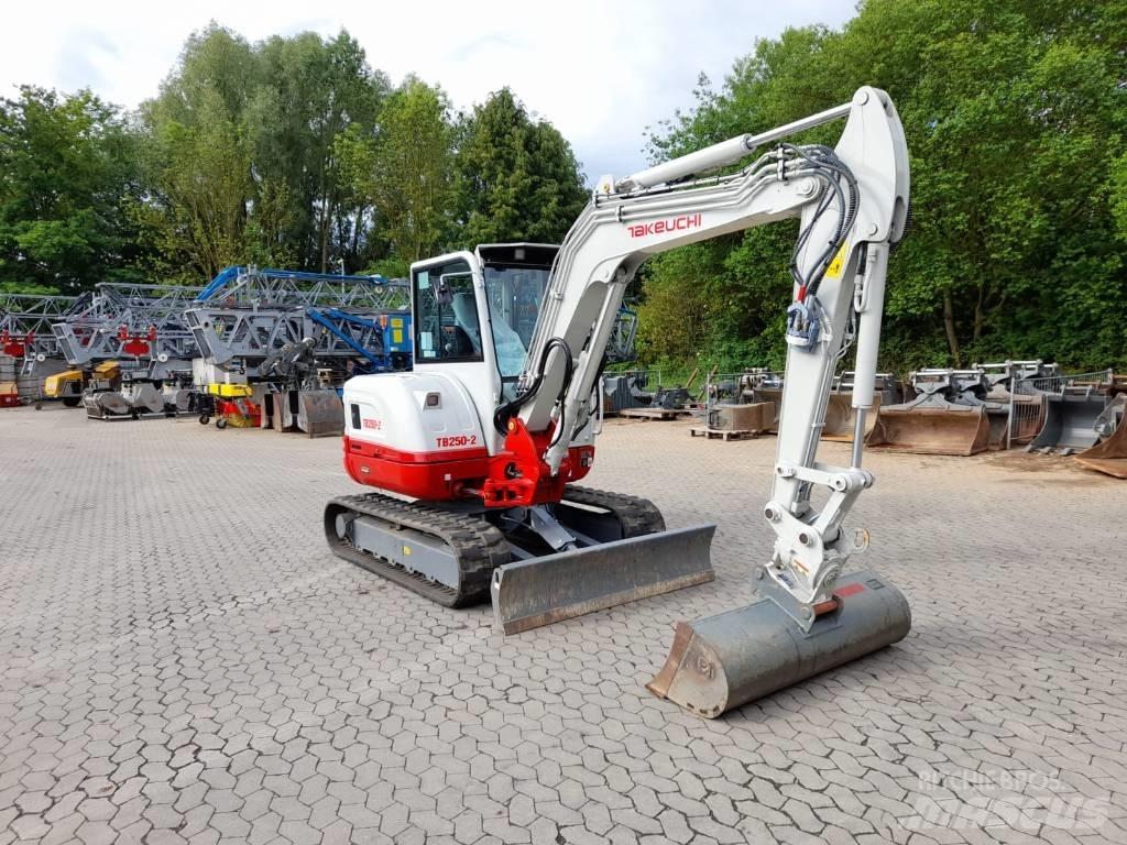 Takeuchi TB 250-2 Mini Excavators <7t (Mini Diggers)