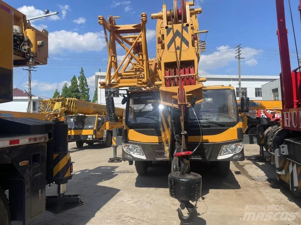 XCMG XCT100L5 Mobile and all terrain cranes