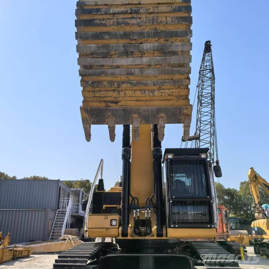 CAT 349 Crawler Excavators