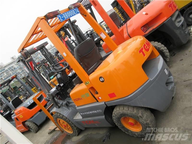 TCM FD 30 Diesel Forklifts