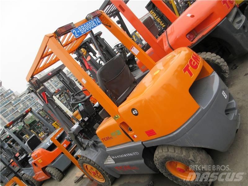 TCM FD 30 Diesel Forklifts