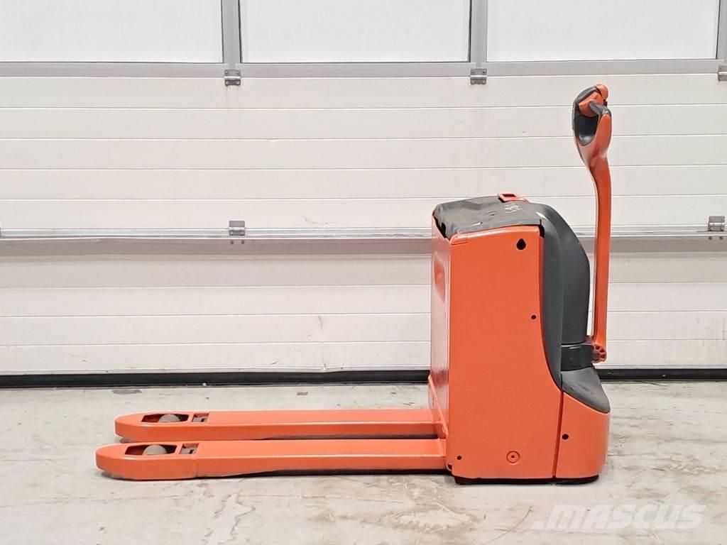 Linde T16 Low lifter