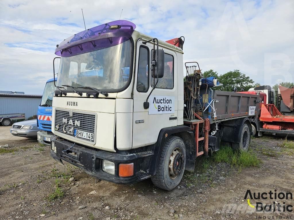 MAN 18.192 Dump Trucks
