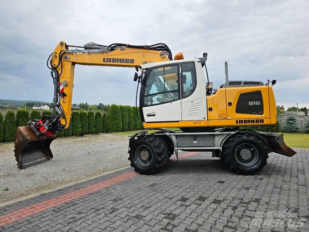 Liebherr A 916 Wheeled Excavators