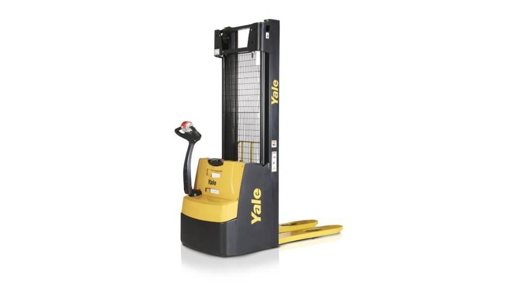 Yale MS 12 Pedestrian stacker