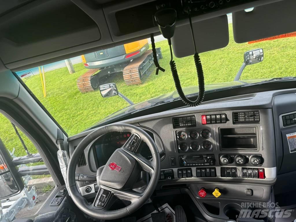 Kenworth T 680 Conventional Trucks / Tractor Trucks
