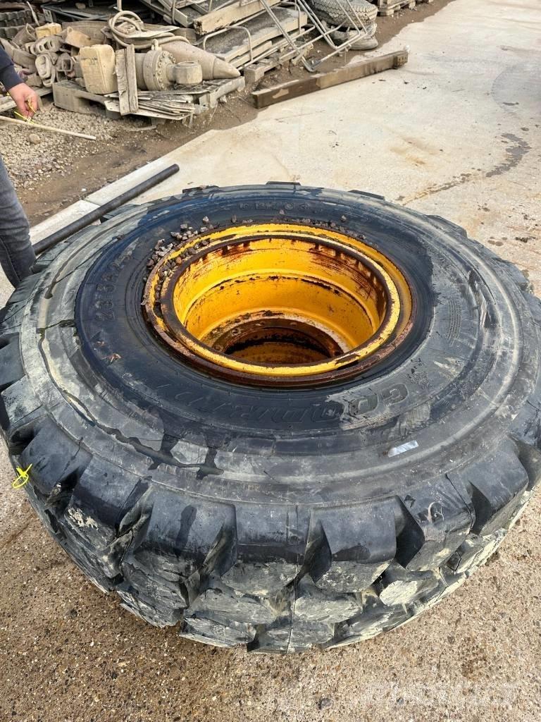 Goodride 23.5R25 Tires, wheels and rims