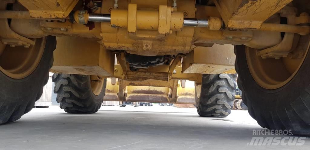 CAT 434 E Backhoe Loaders