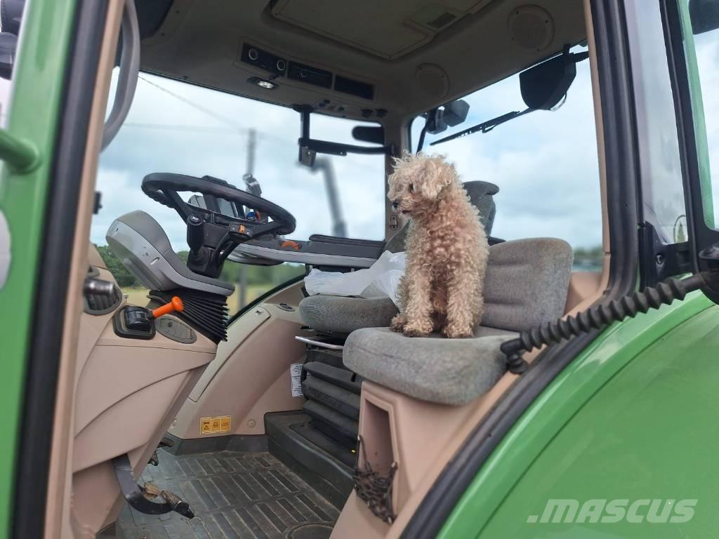 Fendt 720 Vario Tractors
