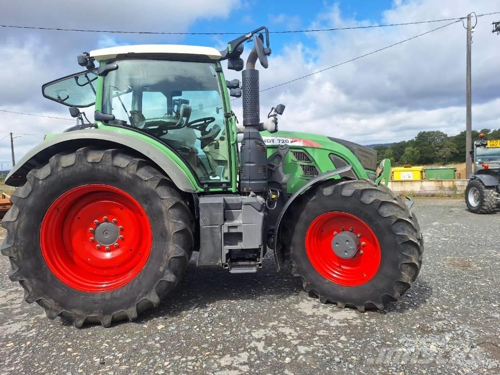 Fendt 720 Vario Tractors