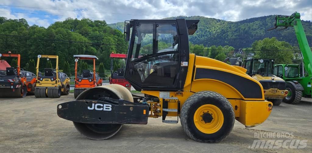 JCB Vibromax WM 75 D Single drum rollers