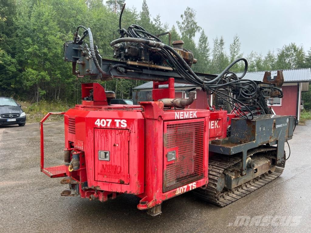 Nemek 407 TS Water Well Drilling Rigs