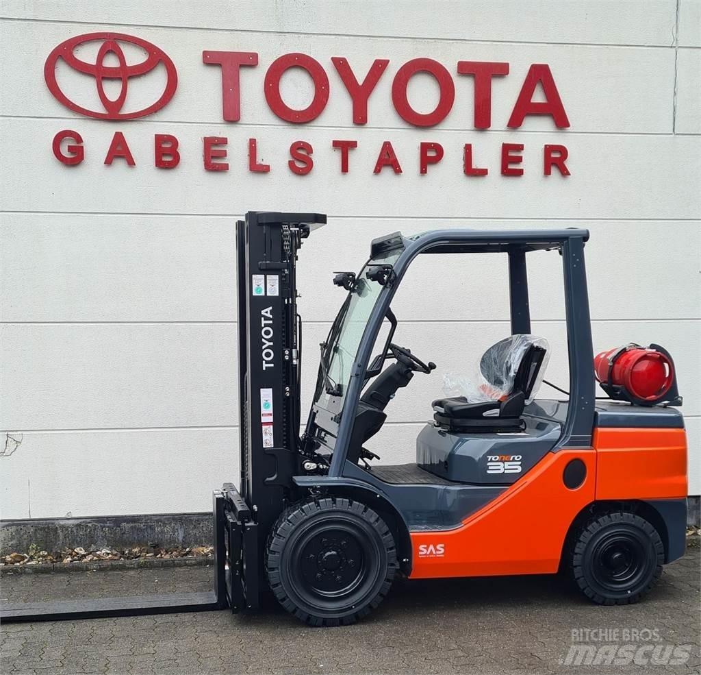 Toyota 02-8FGJF35 LPG trucks