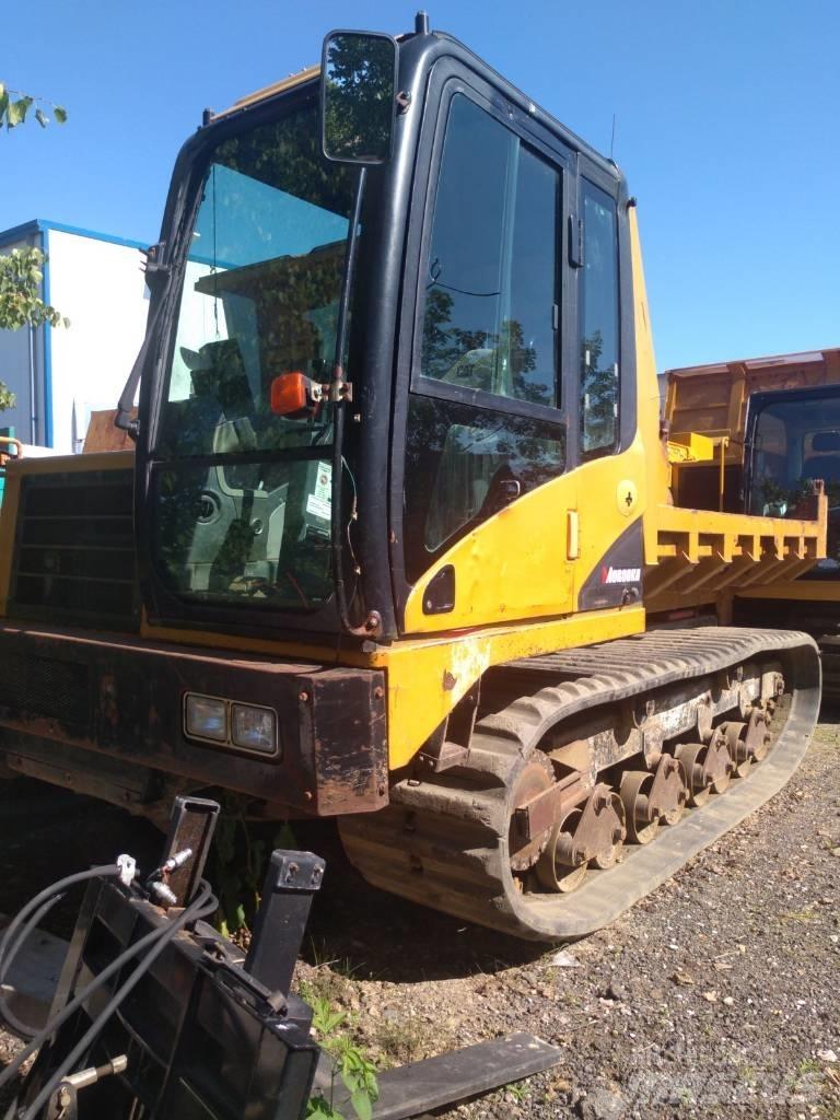 Morooka MST 2200 V D Tracked Dumpers