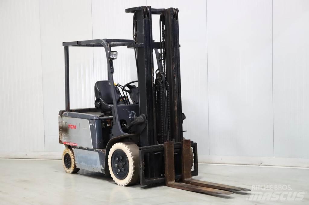 TCM FB30-7 Electric Forklifts