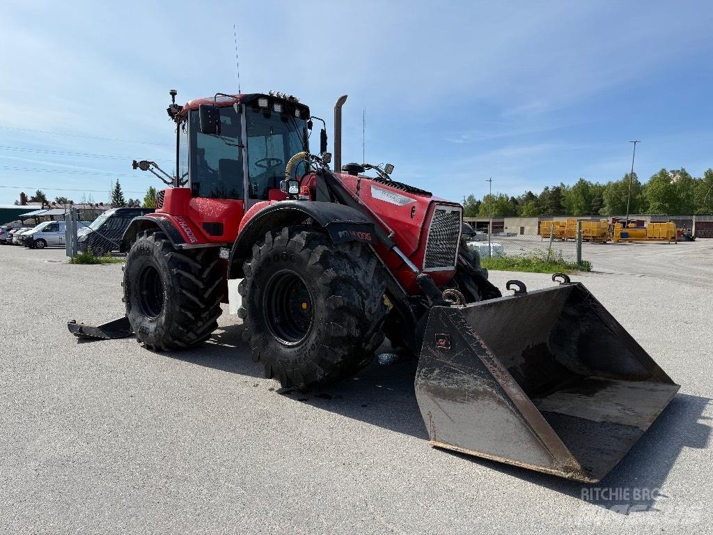 Huddig 1260 Backhoe Loaders