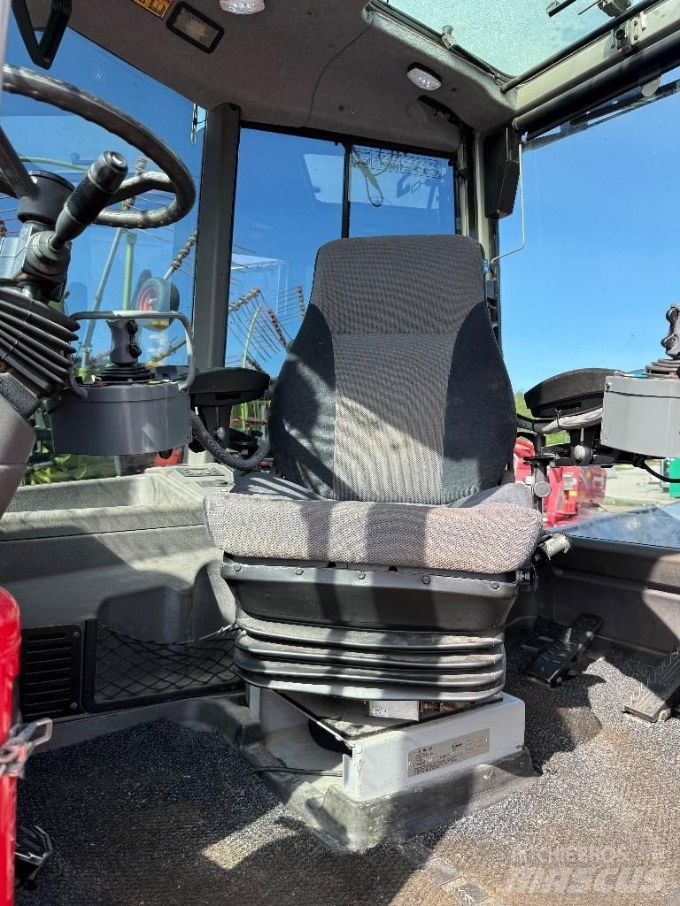 Huddig 1260 Backhoe Loaders