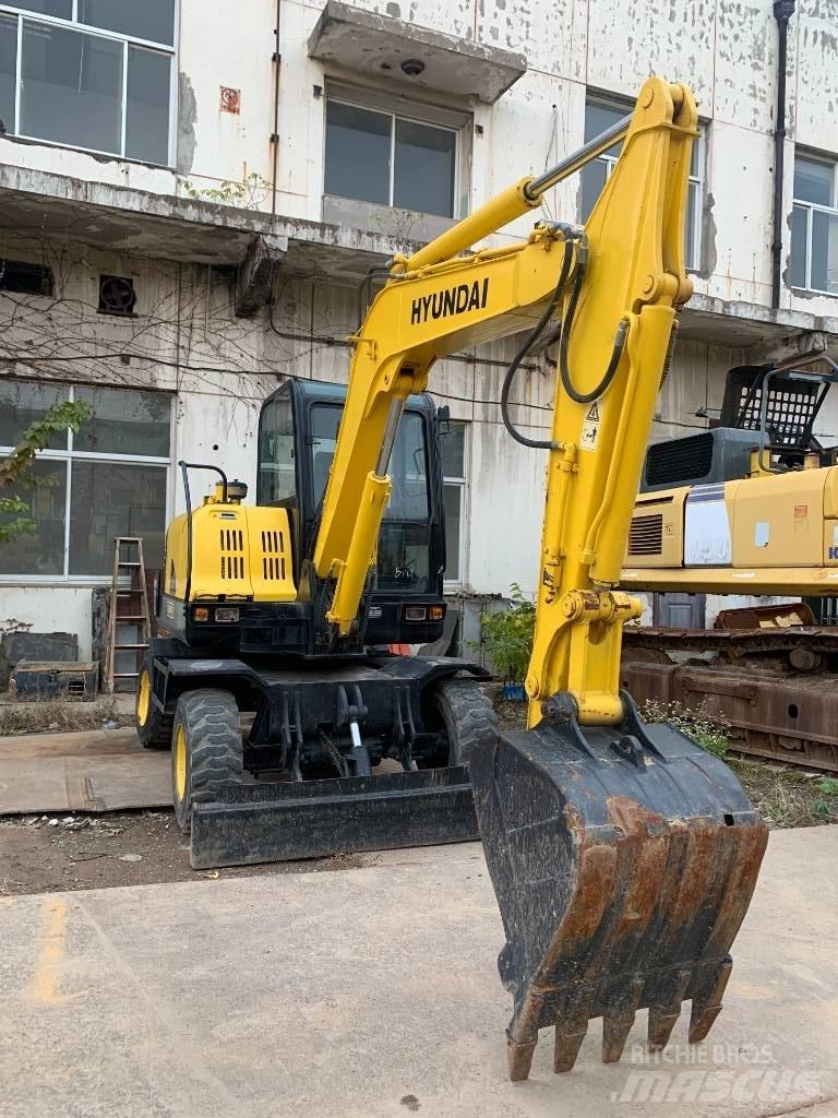 Hyundai Robex 60 W-7 Wheeled Excavators