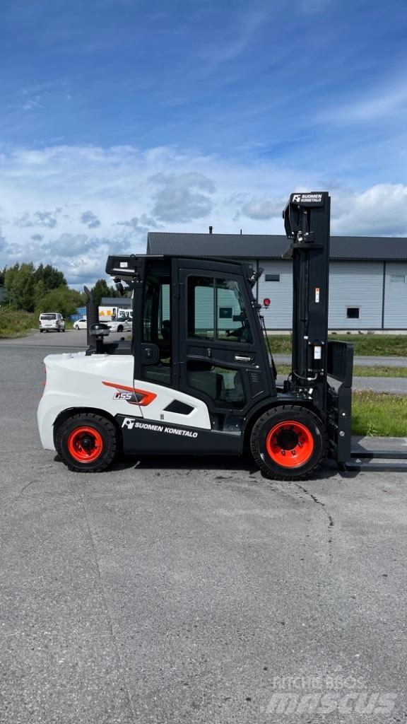 Bobcat D55C-9 Diesel Diesel Forklifts