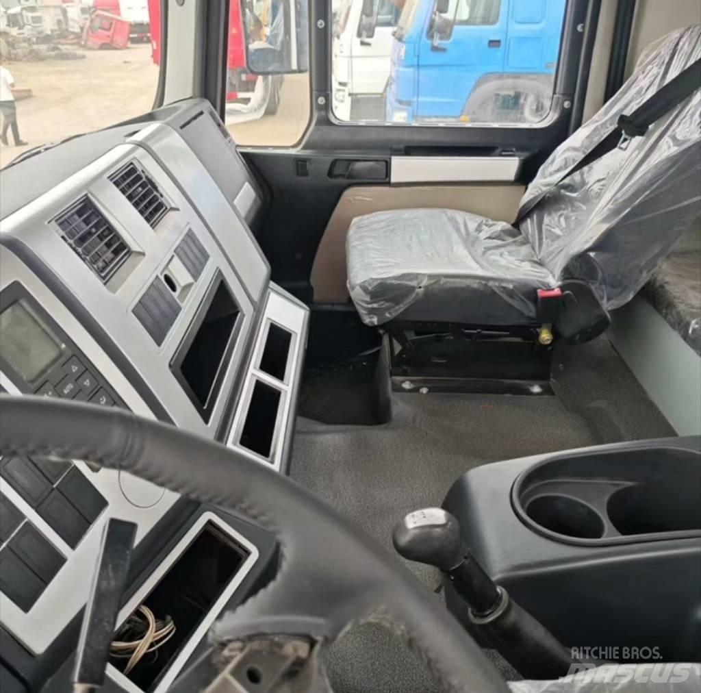 Shacman F 3000 Conventional Trucks / Tractor Trucks