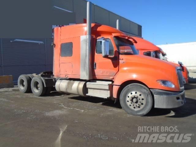 International LT 625 Conventional Trucks / Tractor Trucks
