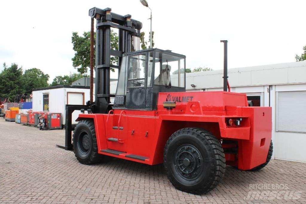 Valmet TD 18-120 Diesel Forklifts