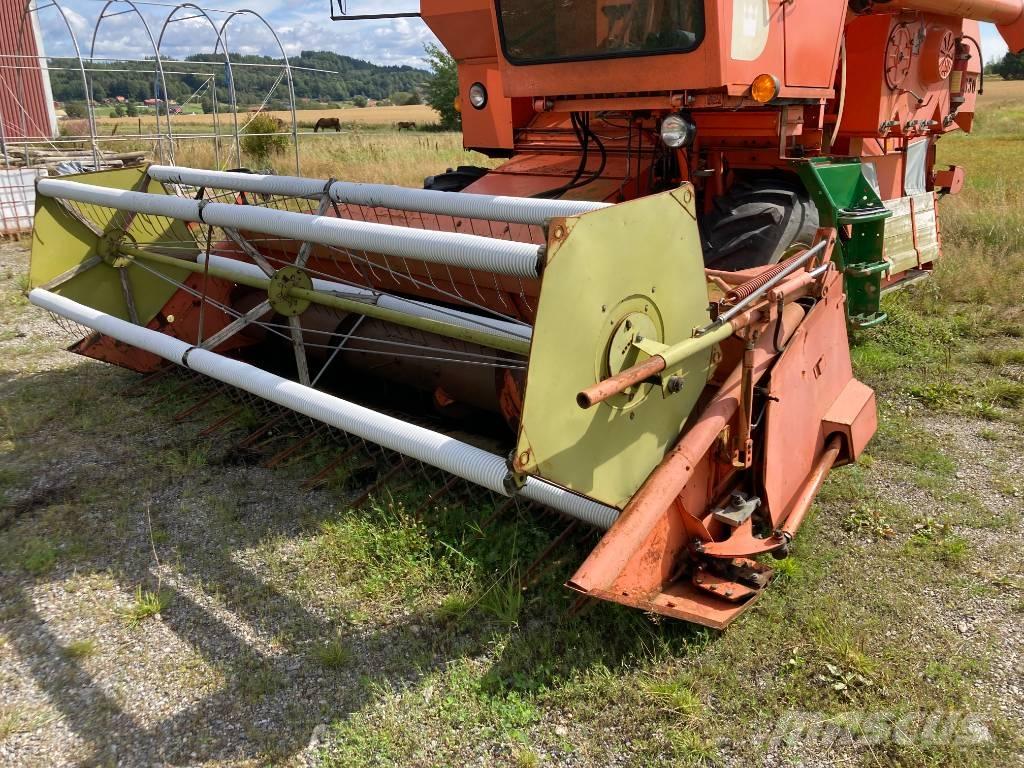 Dronningborg D1650 Combine Harvesters