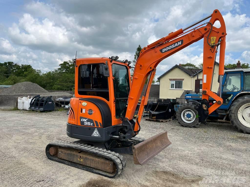 Doosan DX35Z Mini Excavators <7t (Mini Diggers)