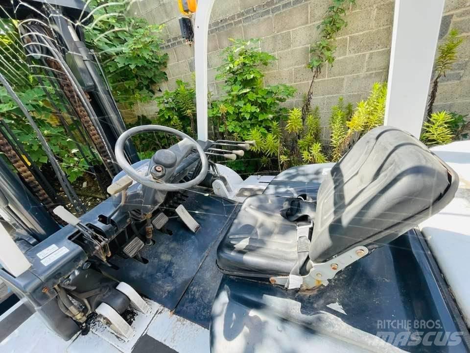 TCM FD100Z8 Diesel Forklifts