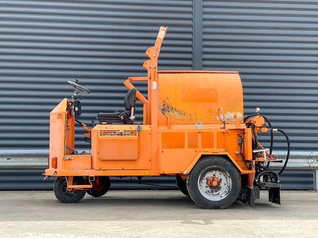 Strassmayr S25/500-G Asphalt and Tar Sprayers and Sealers