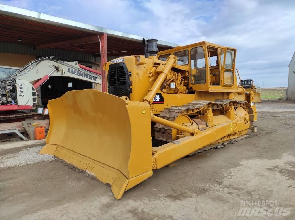 CAT D 9 H Crawler dozers