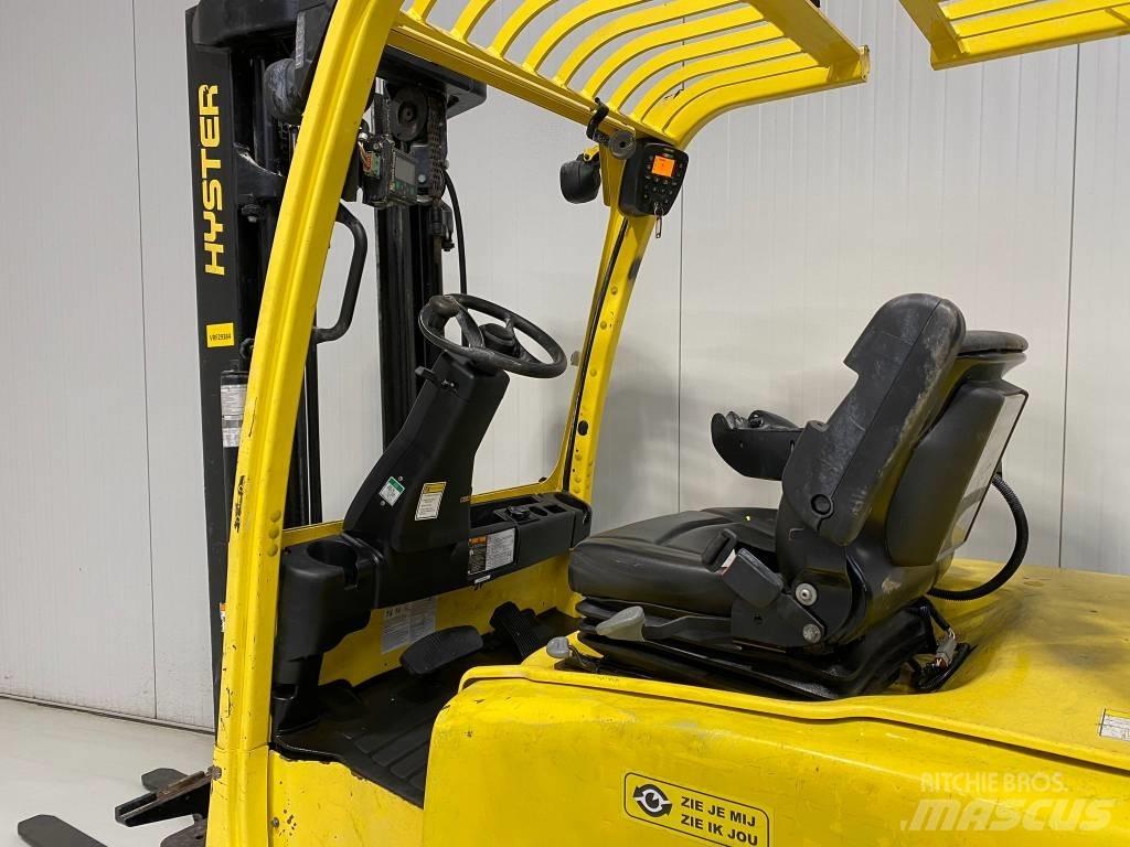 Hyster J3.0XN Electric Forklifts