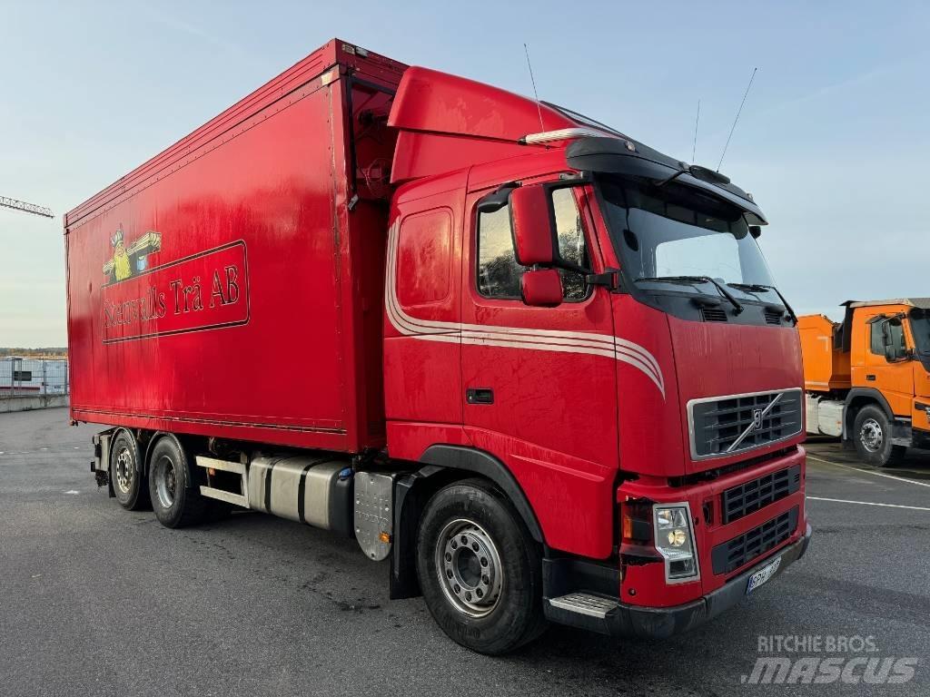 Volvo FH 480 Wood Chippers