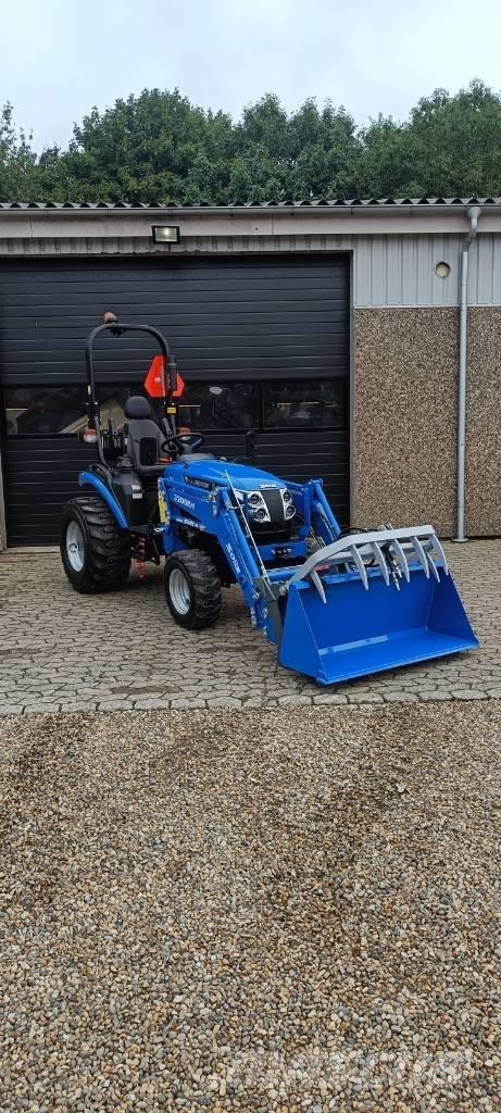 Sollis 26 HST Compact tractors