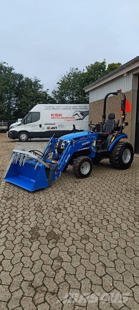Sollis 26 HST Compact tractors