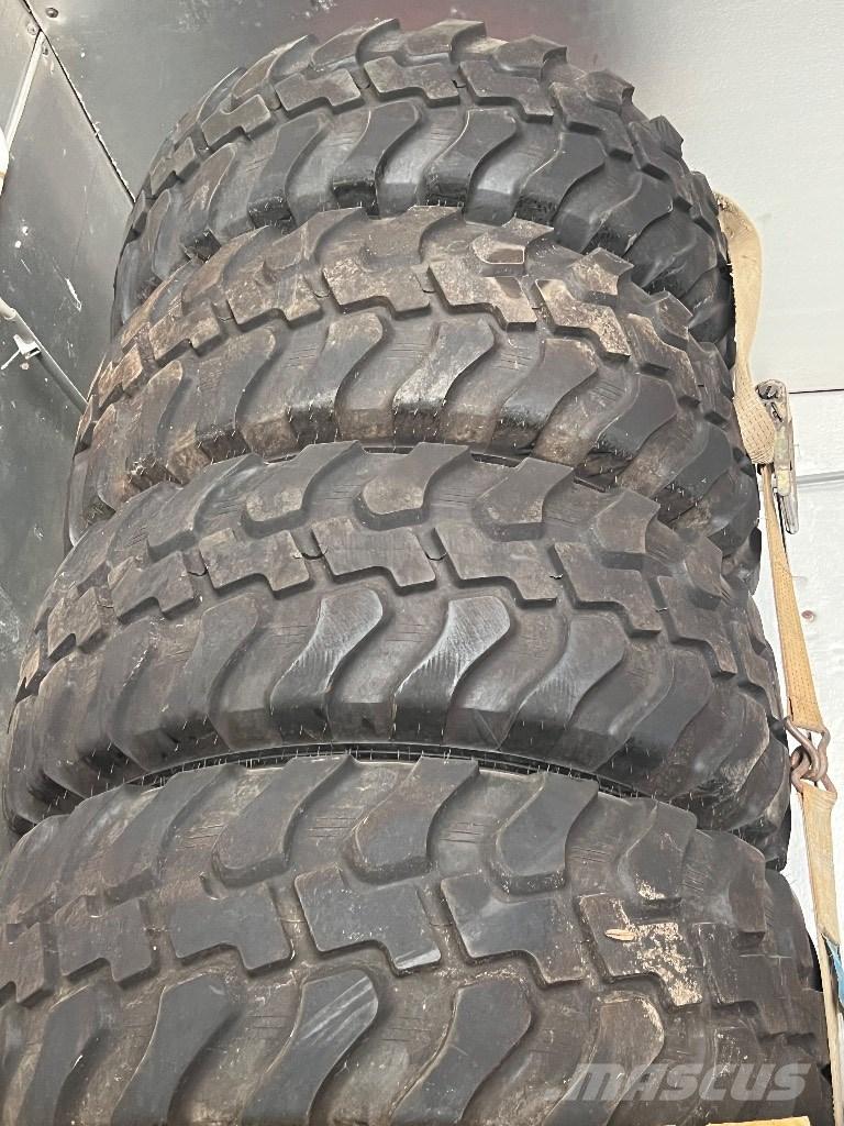 Bobcat L 85 Wheel Loaders