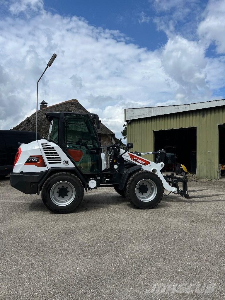 Bobcat L 85 Wheel Loaders