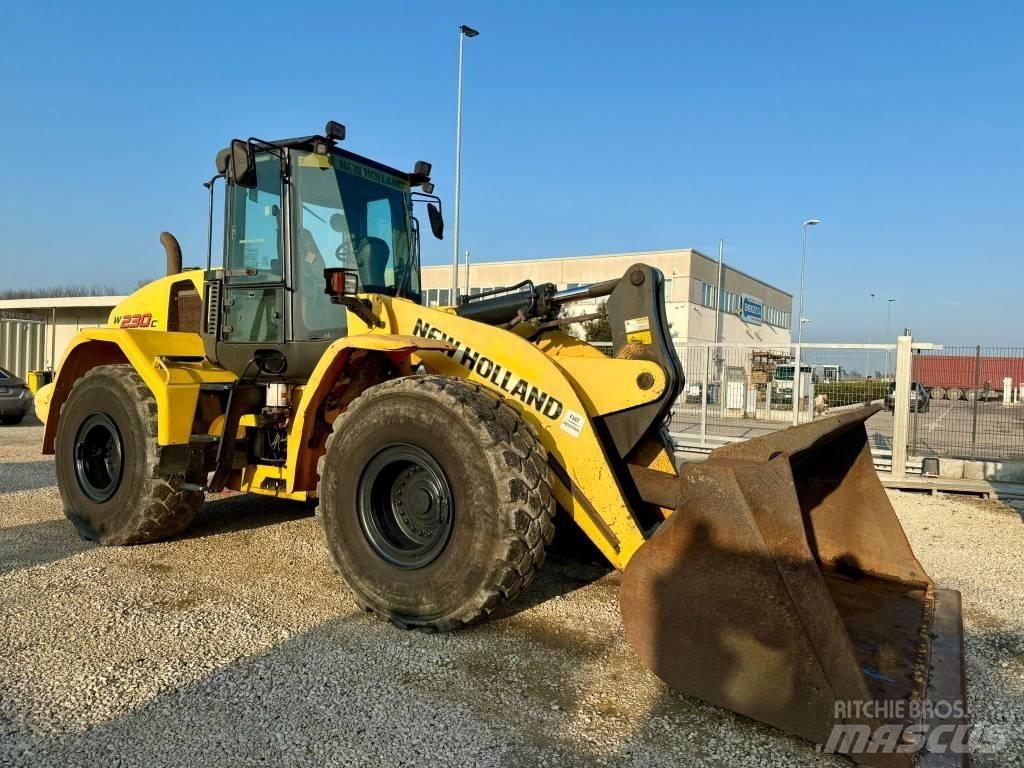 New Holland W 230 C Wheel Loaders