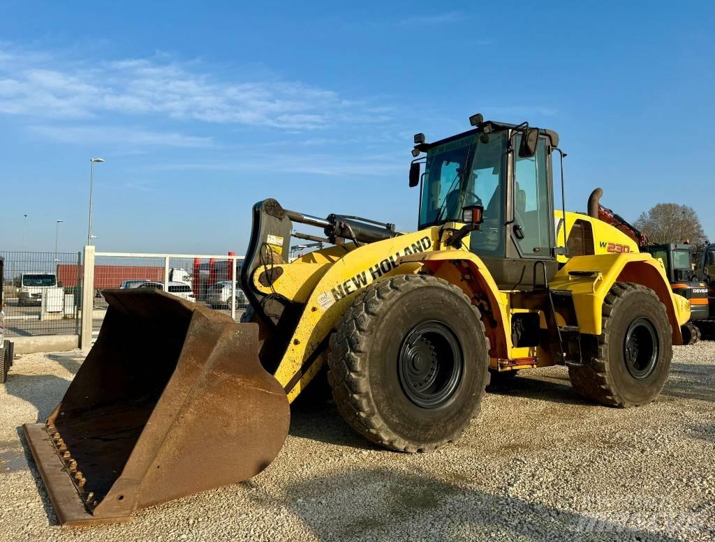 New Holland W 230 C Wheel Loaders
