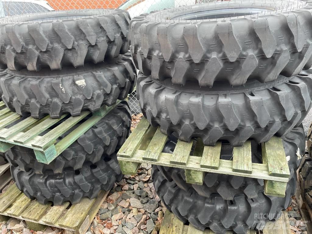 Mitas 10,00-20 Tires, wheels and rims