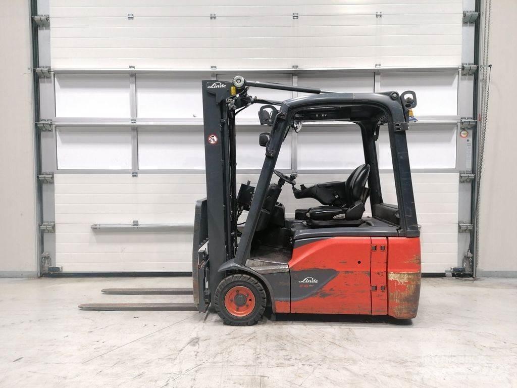 Linde E16-02 Electric Forklifts