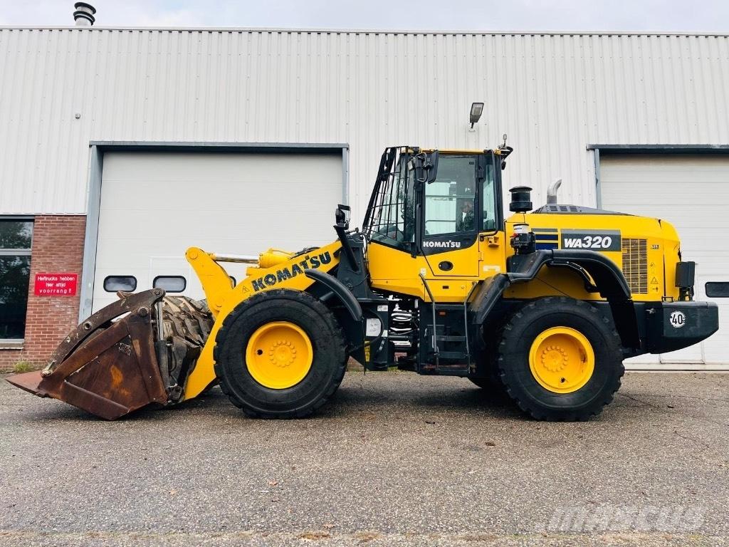 Komatsu WA 320-8 Wheel Loaders