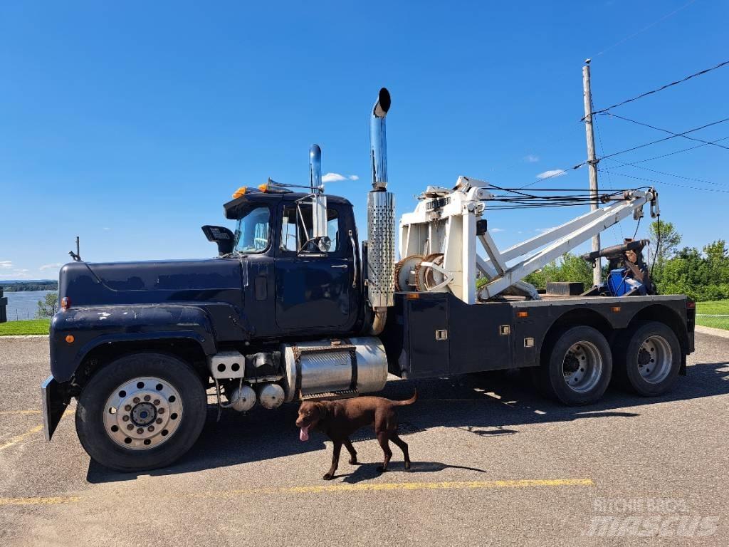 Mack RS797LST Tow Trucks / Wreckers