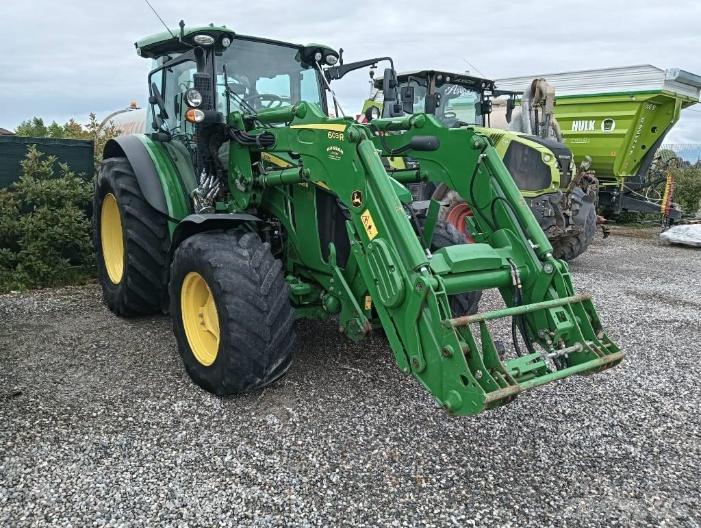 John Deere 5125 R Tractors