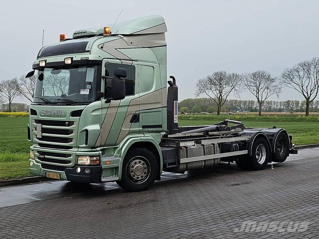 Scania G440 Hook lift trucks