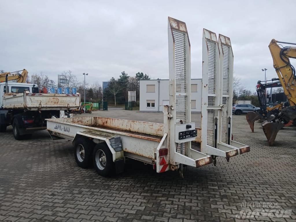 Schmidt MTT 1050 Lowboy trailer